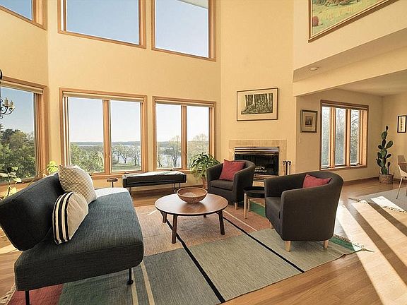 4th image of 4111 Penfield Ct S