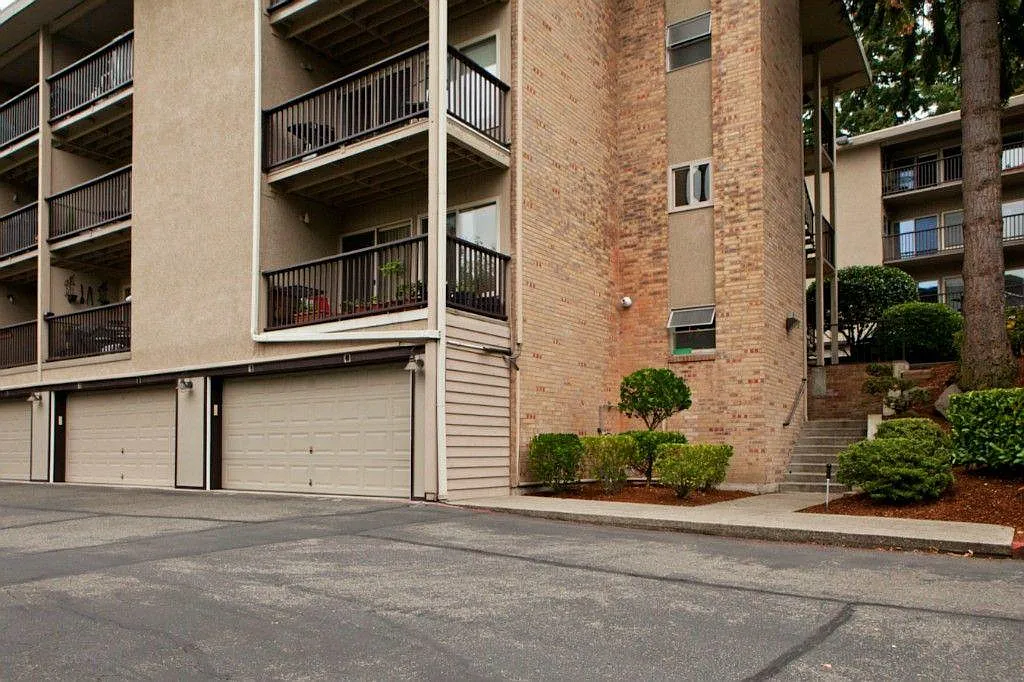 1 bed, 654 sqft, $2,150 — Photo 2