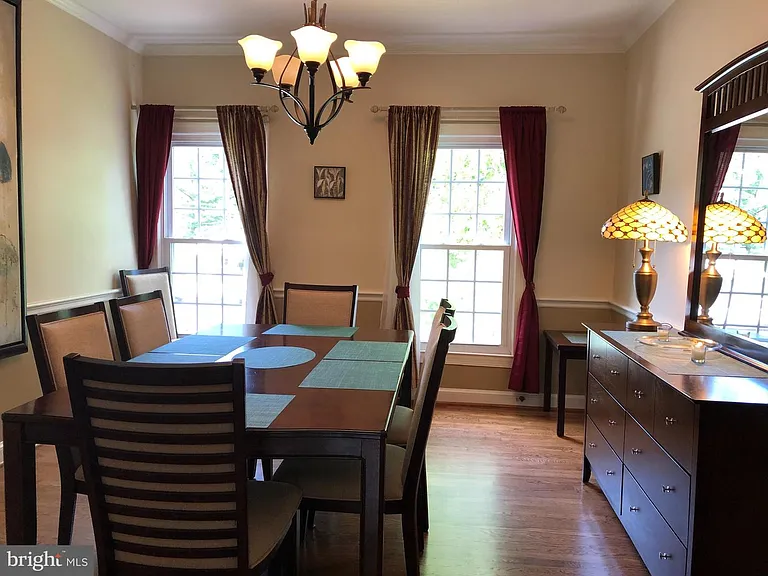 5512 Massachusetts Ave — Photo 8