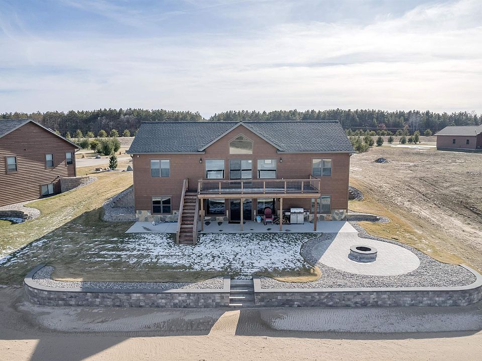 1st image of N8536 Waterway Cir
