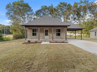 707 Joe Wheeler Dr, Tuscumbia, AL 35674