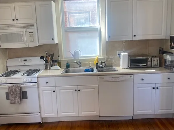 785 Mount Auburn St #2, Watertown, MA 02472