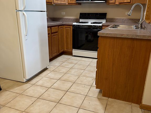 5th image of 1375 Rock Run Dr Unit 4