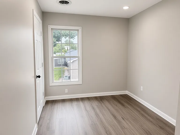 3000 Winchester Ave #20 — Photo 4