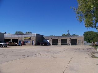 1030 Old Marion Rd NE, Cedar Rapids, IA 52402