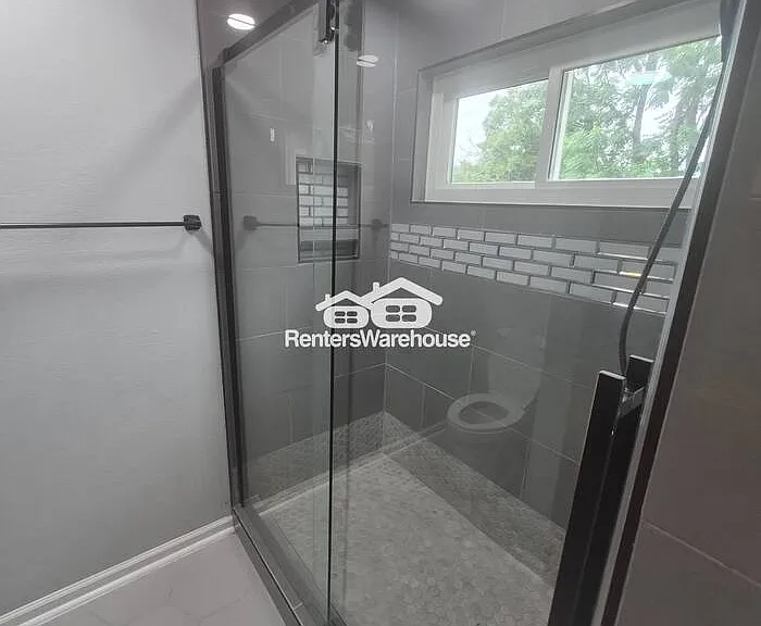 9323 Bowen Dr — Photo 15