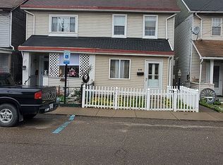 110 Orchard St, Mc Kees Rocks, PA 15136