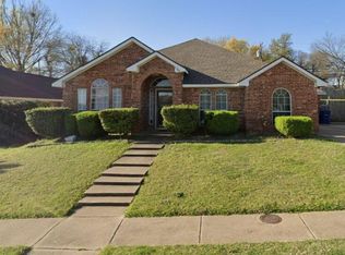 1146 Oak Park Dr, Dallas, TX 75232