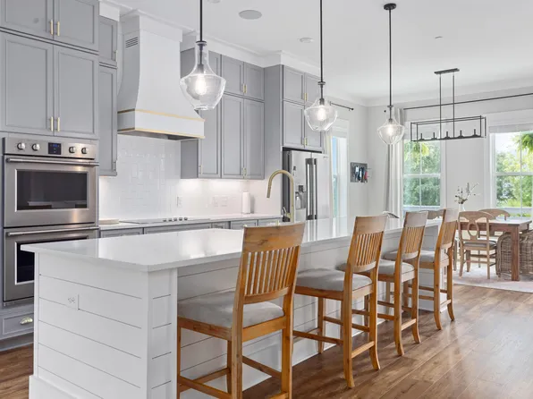 539 Cooper Village Ln, Mount Pleasant, SC 29464