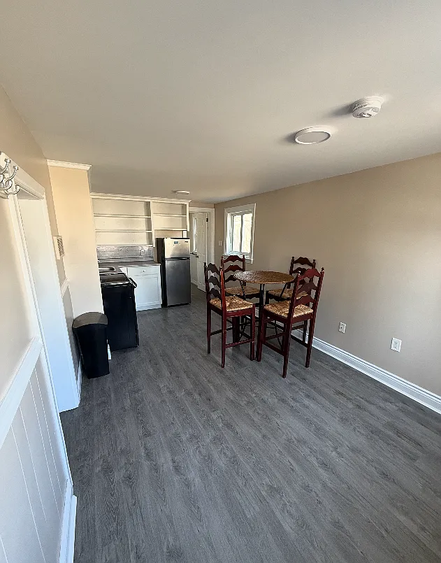Building Photo - 315 Collingwood St #3