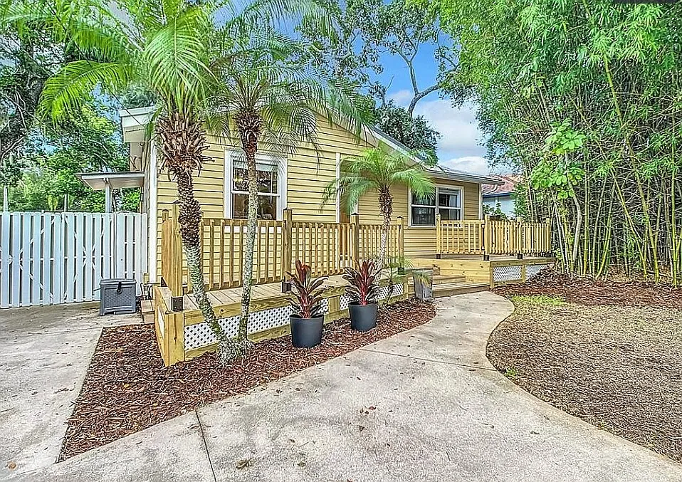 2 bed, 1100 sqft, $2,650 — Photo 4