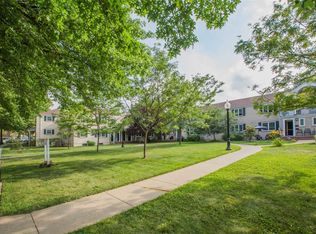 6720 224th St, Bayside, NY 11364