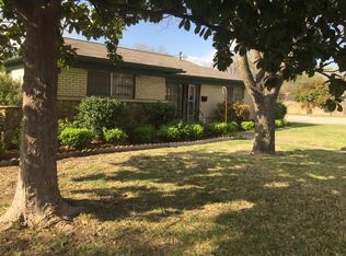 6000 Walraven Cir, Fort Worth, TX 76133