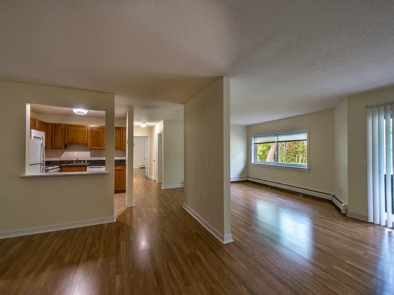 Redwood Hills — Photo 11