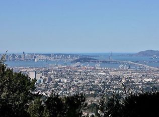 6161 Castle Dr, Oakland, CA 94611