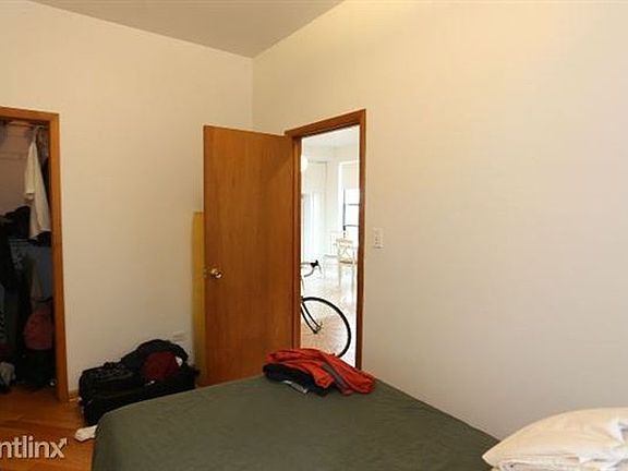 5th image of 2327 W Ohio Street # Fl 1F1ST