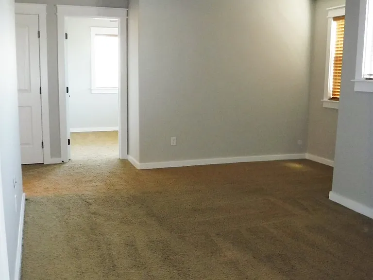 4432 N Kilee Ave — Photo 24