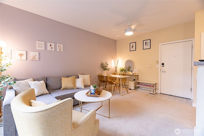 2nd image of 2415 2nd Avenue #427