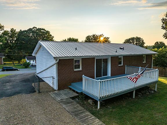 2nd image of 4110 Ranch Rd