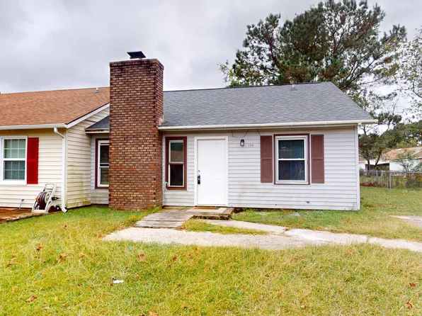 156 Pine Crest Drive, Jacksonville, NC 28546