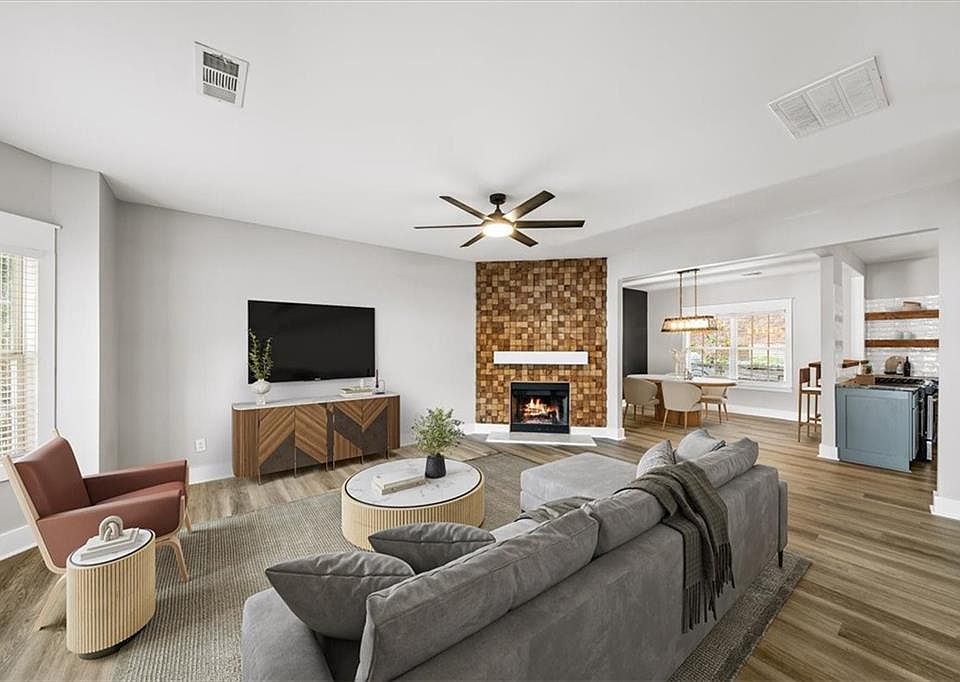 1st image of 1705 Ambercrest Pl