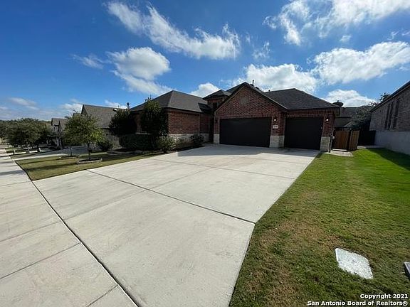 2nd image of 26946 Millstone Cv