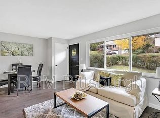 1307 Universal Rd, Pittsburgh, PA 15235