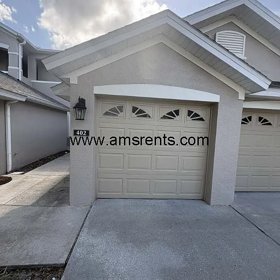 9429 Myrtle Creek Ln #402 — Photo 2