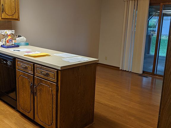 Kitchen/dining leading to covered deck