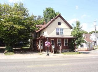 723 N 3rd St, Marquette, MI 49855