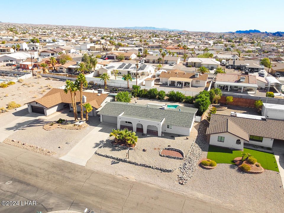 1st image of 2920 Yuma Dr