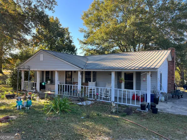 2862 Barrett Rd, Gainesville, GA 30507