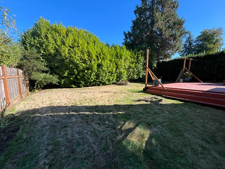 5824 NE 35th Ave — Photo 18
