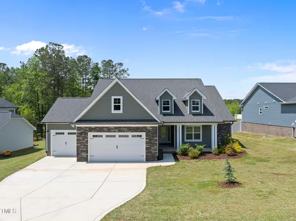 86 Buckhaven Ct, Holly Springs, NC 27540