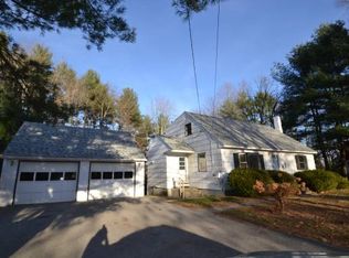 136 Ridgefield Dr, Milford, NH 03055