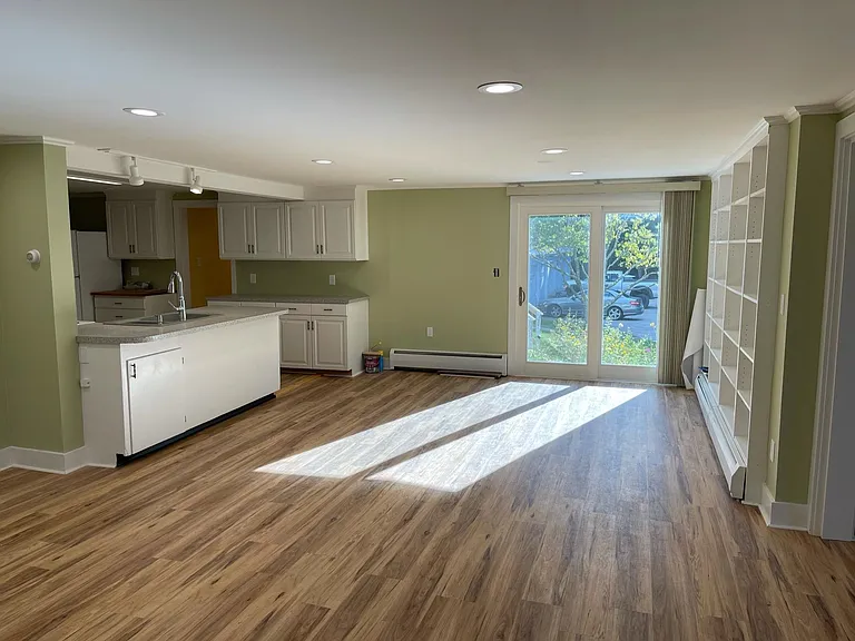 63 Main St #1 — Photo 5