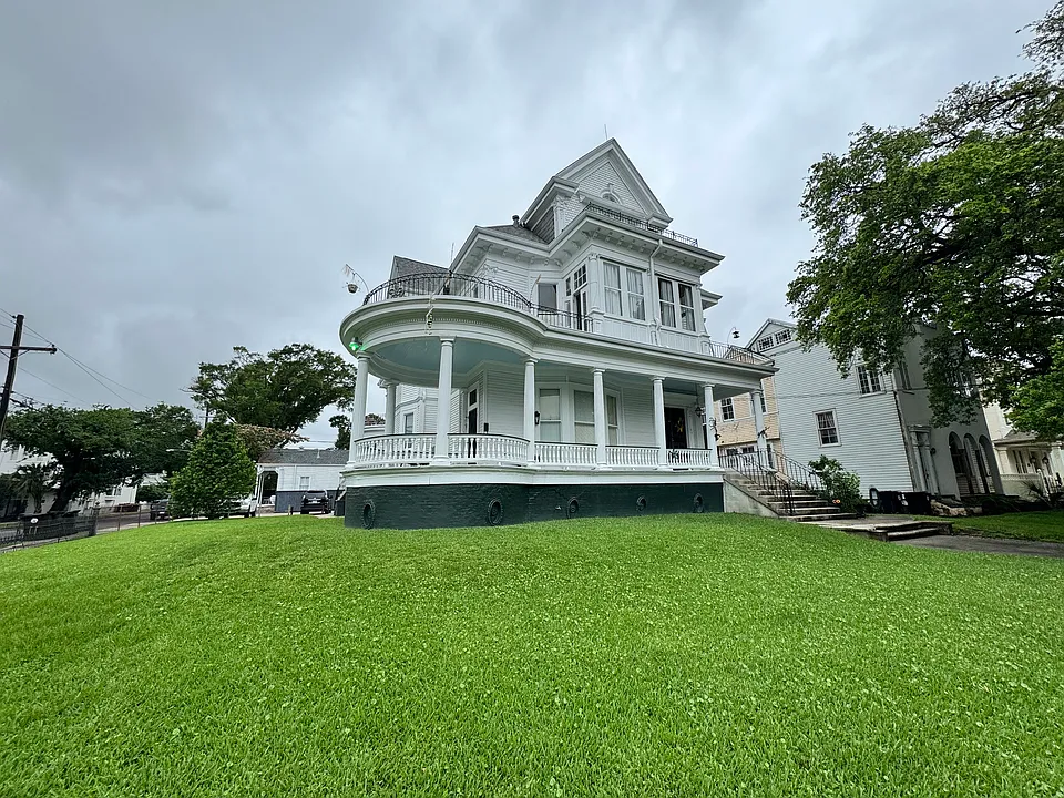 4217 Danneel St #4217