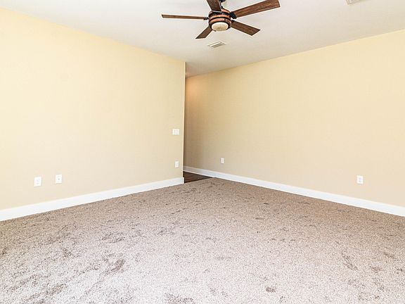 3rd image of 8632 Sand Pine Dr
