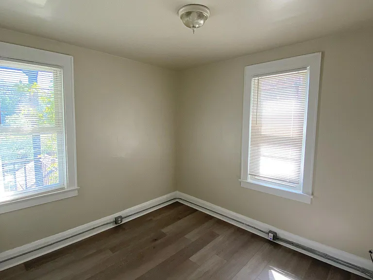 1140 Illinois Ave #3 — Photo 1