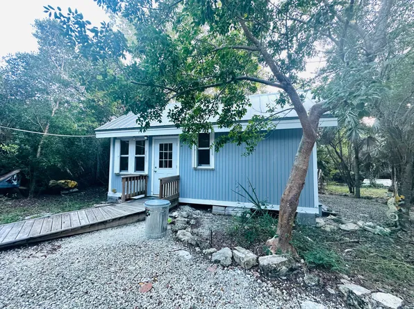 21857 Disturbed Pine Rd, Cudjoe Key, FL 33042