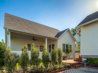 712 Cardinal Ln #B, Austin, TX 78704