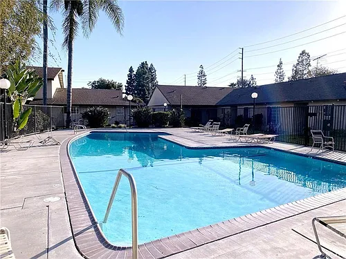 521 S Lyon St #78 Photo 1