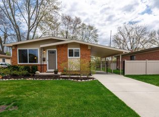 3818 Edgeland Ave, Royal Oak, MI 48073