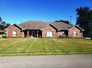 2100 Phelps Dr, Seminole, OK 74868