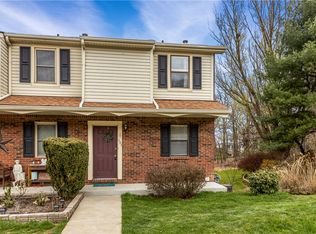 135 Hillvue Dr, Seven Fields, PA