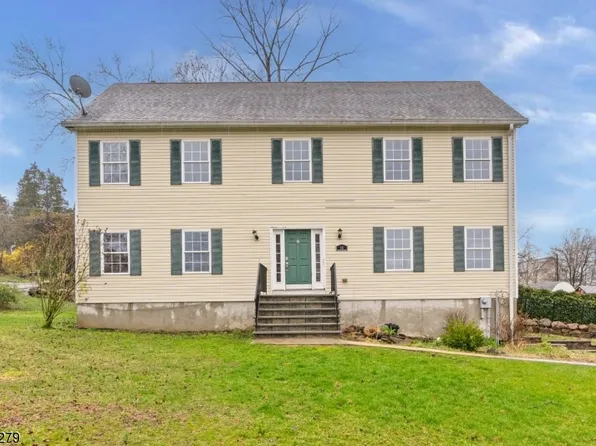 56 Mountain Heights Ave, Lincoln Park Boro, NJ 07035