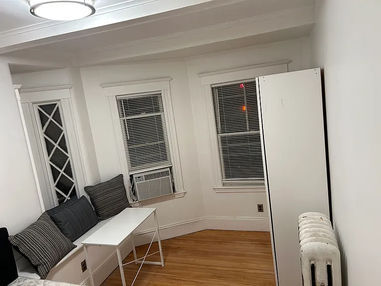 41 Central St — Photo 5