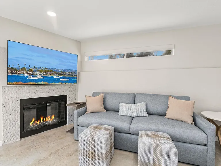 438 La Mesa Ave — Photo 33