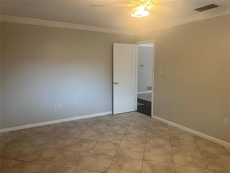 226 Delmar Ave — Photo 33