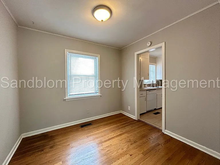 1439 S Louisville Ave — Photo 5